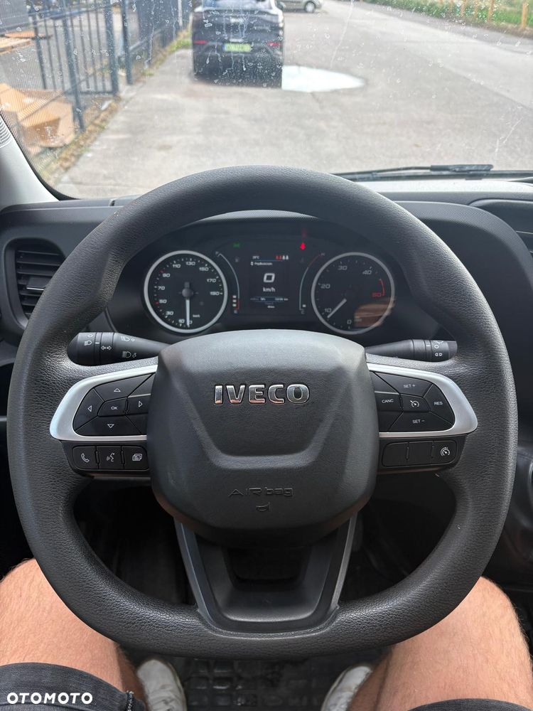 Iveco Daily 35S180, 3.0 180KM, Doka 7-os,  Zadbany - 19