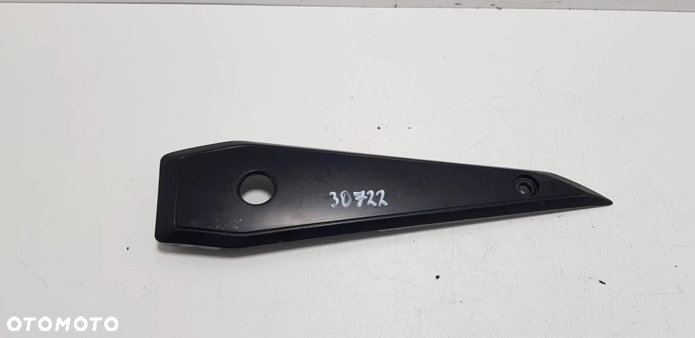 Yamaha FZ1 1000 N Fazer RN16 06-15 Wypełnienie Lewe Owiewka - 1