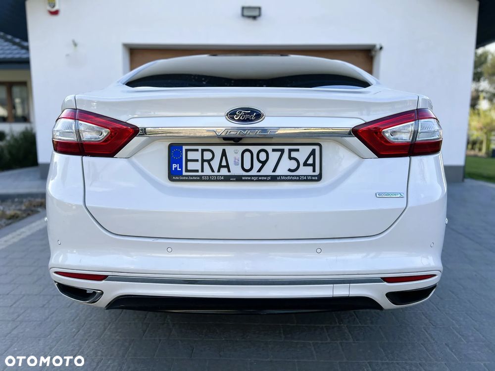 Ford Mondeo - 38
