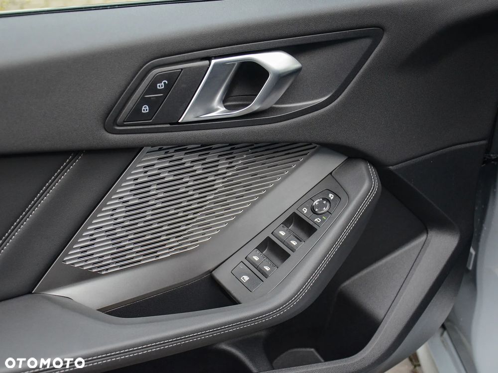 BMW Seria 1 120i M Sport - 19