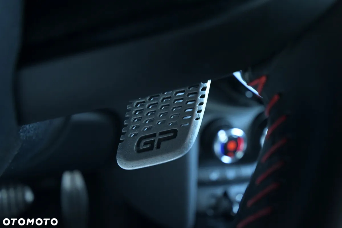 MINI John Cooper Works ALL4 sport - 23