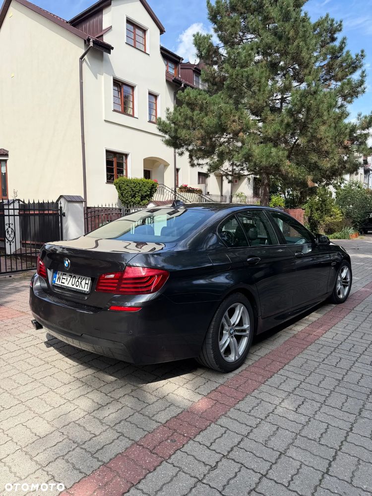 BMW Seria 5 520d xDrive - 7