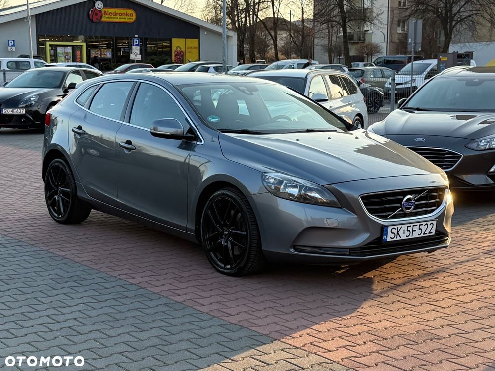 Volvo V40 D4 Drive-E Momentum - 12