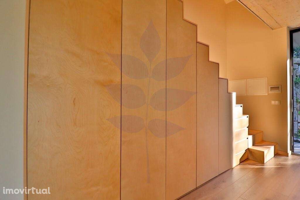 Arrendamento apartamento T2 Duplex em (Este) São Pedro - Grande imagem: 4/30