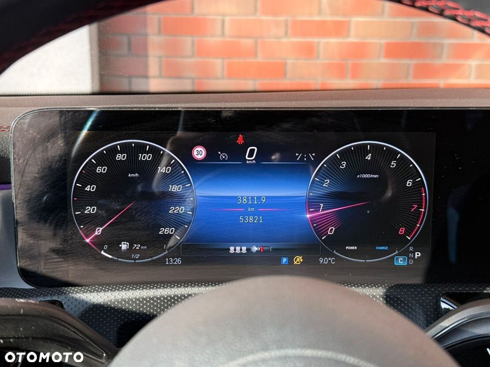 Mercedes-Benz CLA - 15