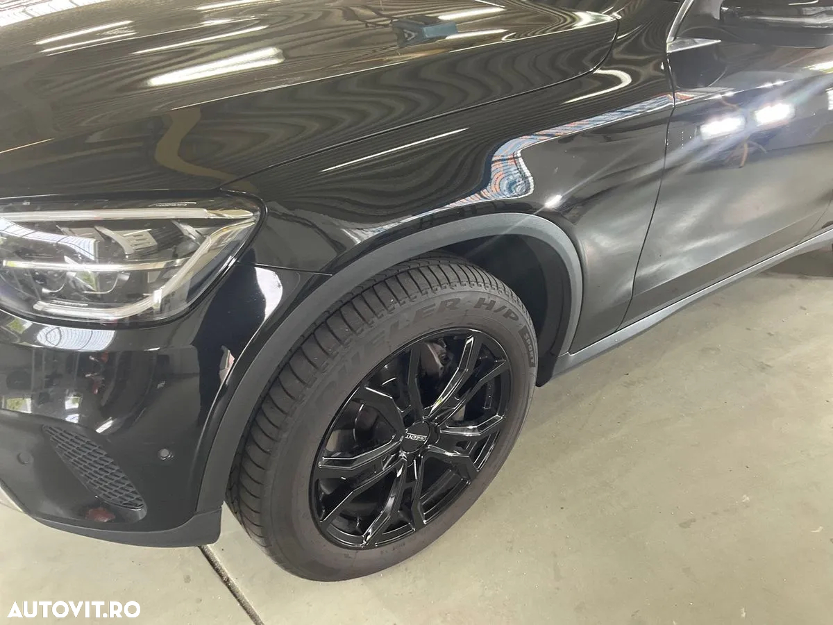 Mercedes-Benz GLC 300 d 4MATIC - 2