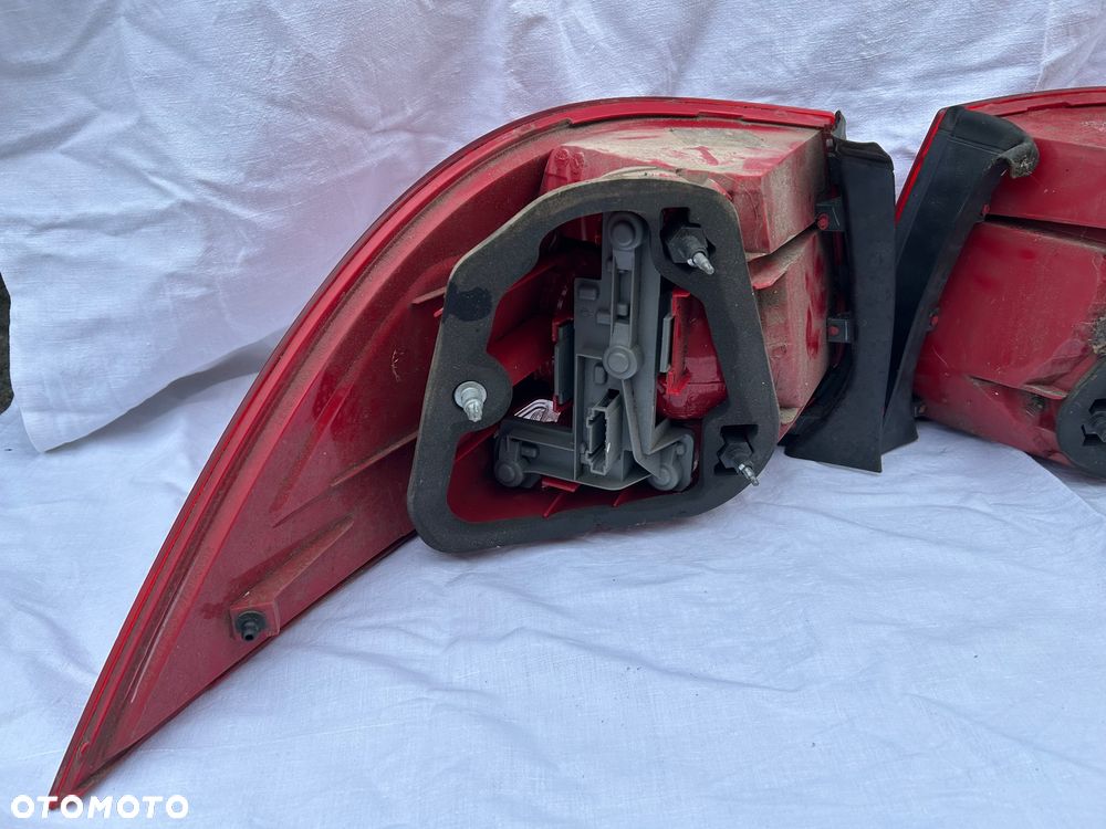 Komplet lamp tylnych VW Golf V kombi oryginał Europa - 7