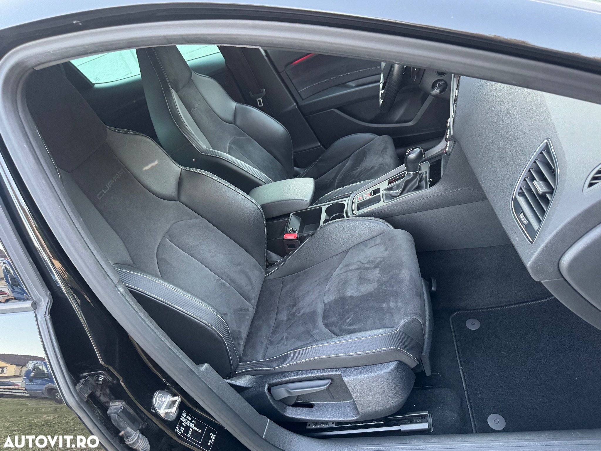 Seat Leon 2.0 TSI Start&Stop DSG Cupra 300 - 19