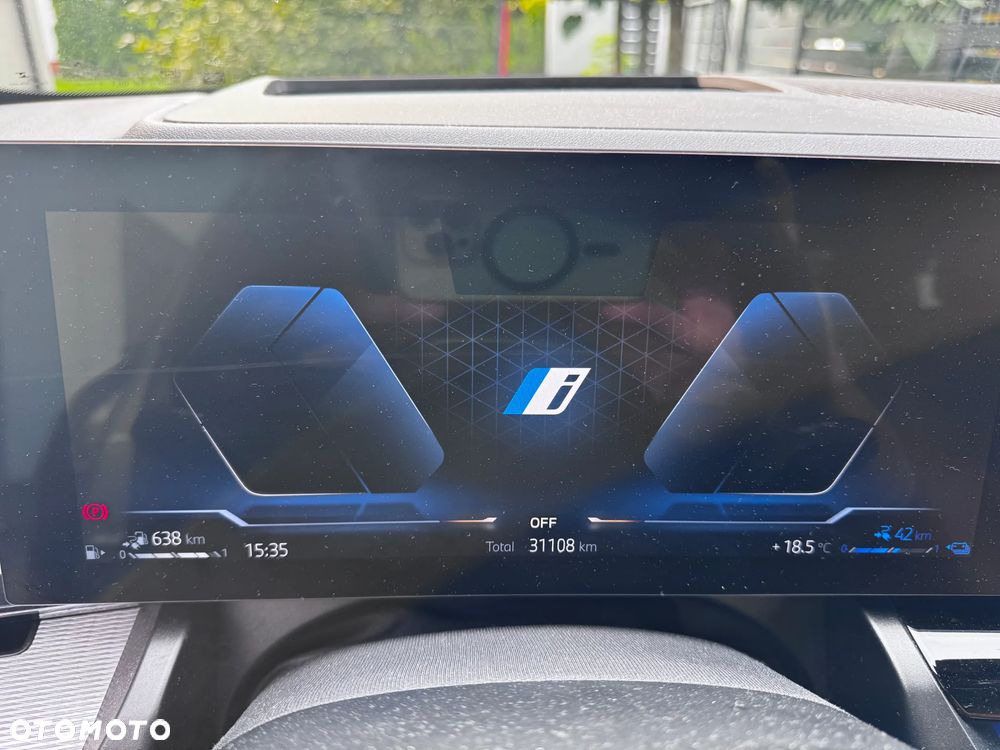 BMW Seria 5 550e xDrive PHEV - 9