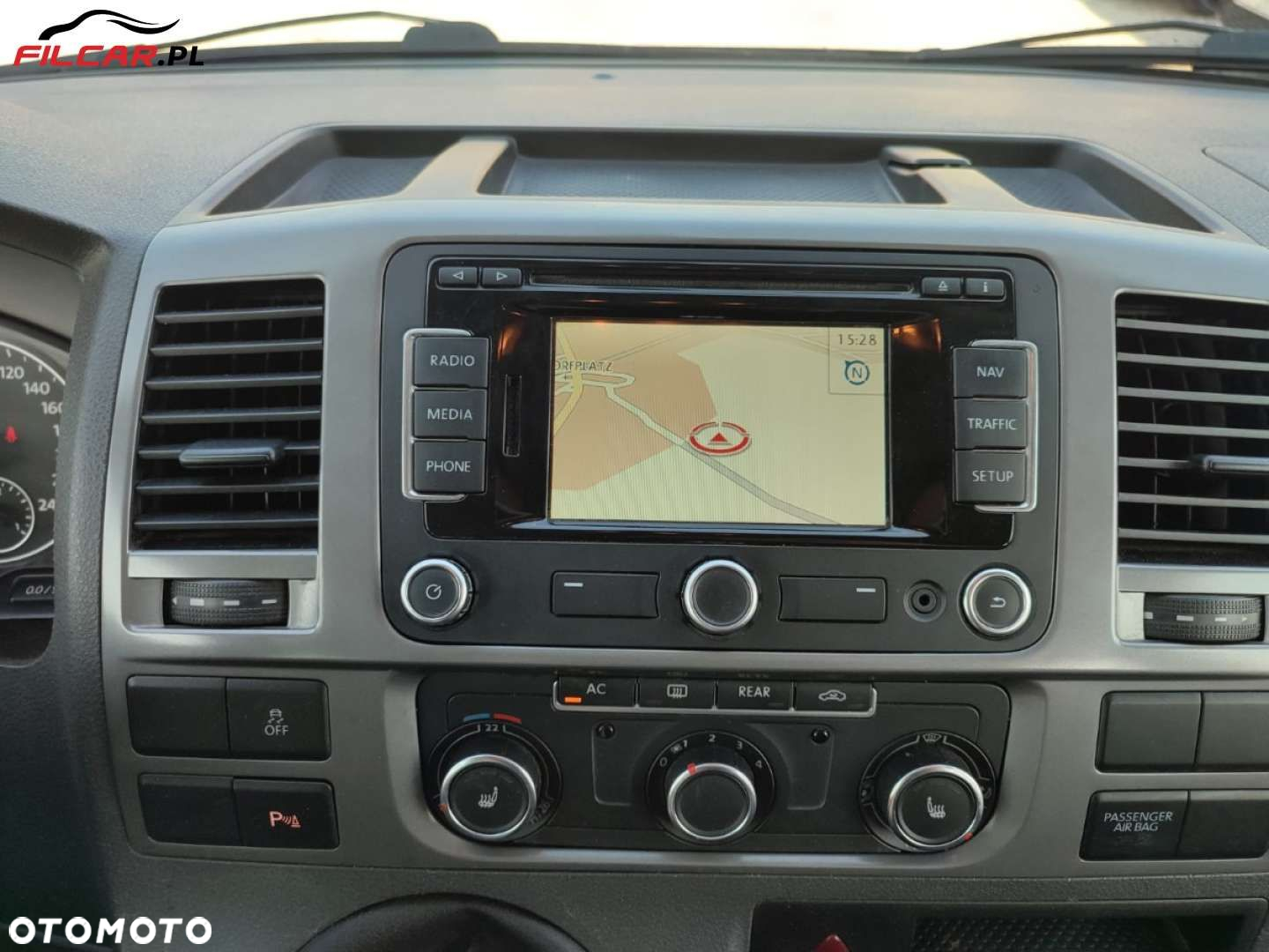 Volkswagen Multivan - 9