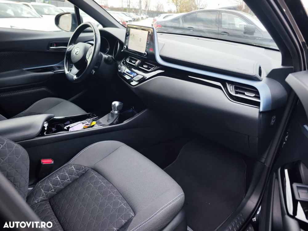 Toyota C-HR - 7