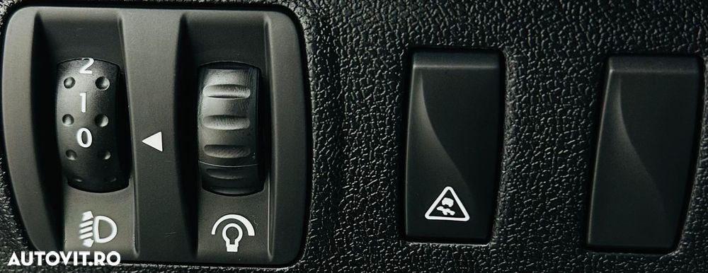 Renault Megane dCi 110 FAP EDC Bose Edition - 13