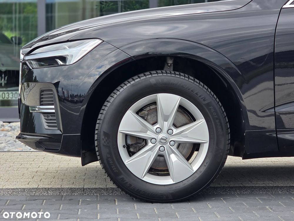 Volvo XC 60 B4 B Momentum Pro - 12