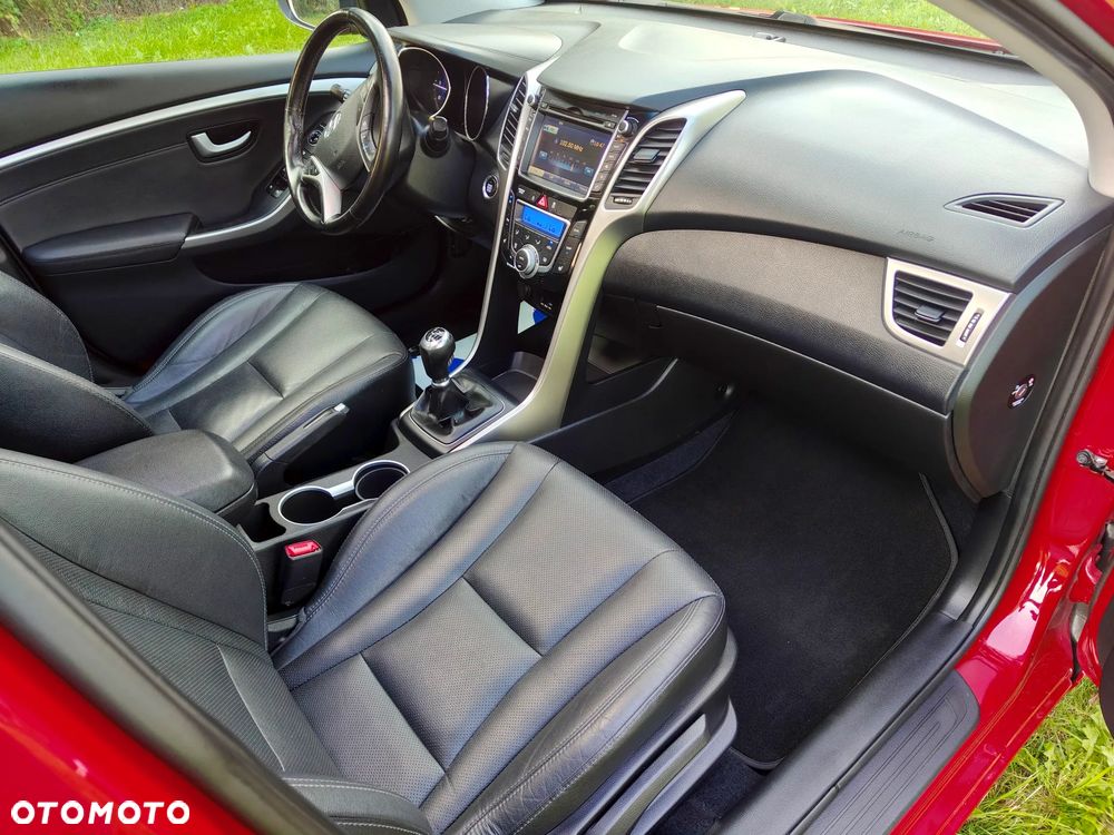 Hyundai i30 1.6 CRDi Premium - 30