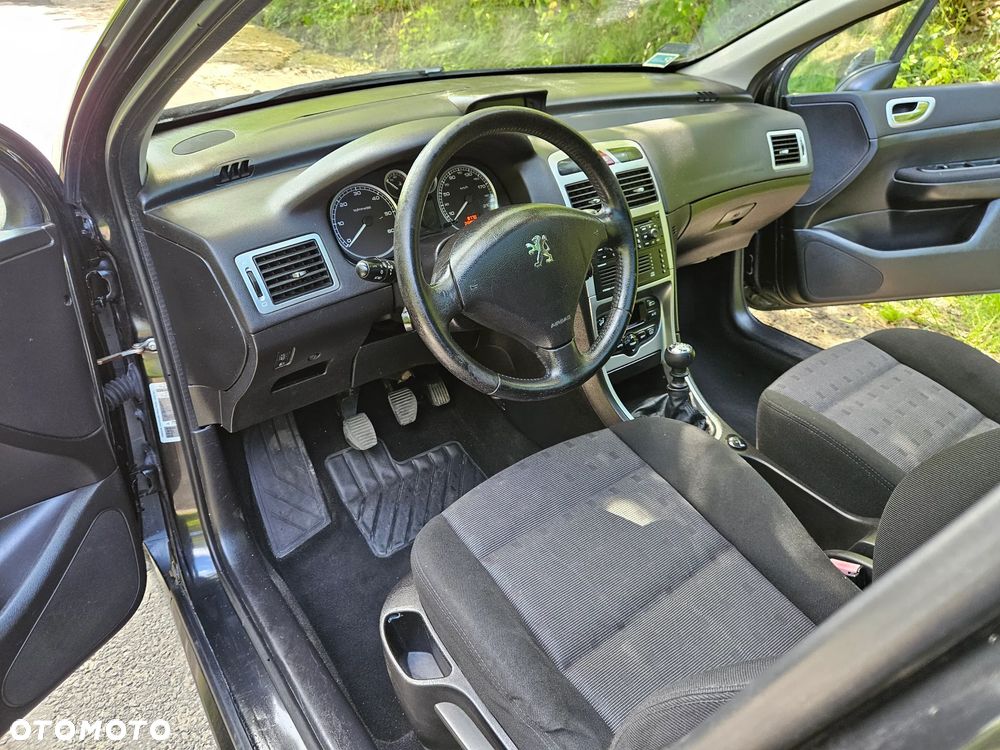 Peugeot 307 HDi SW 135 Premium - 9
