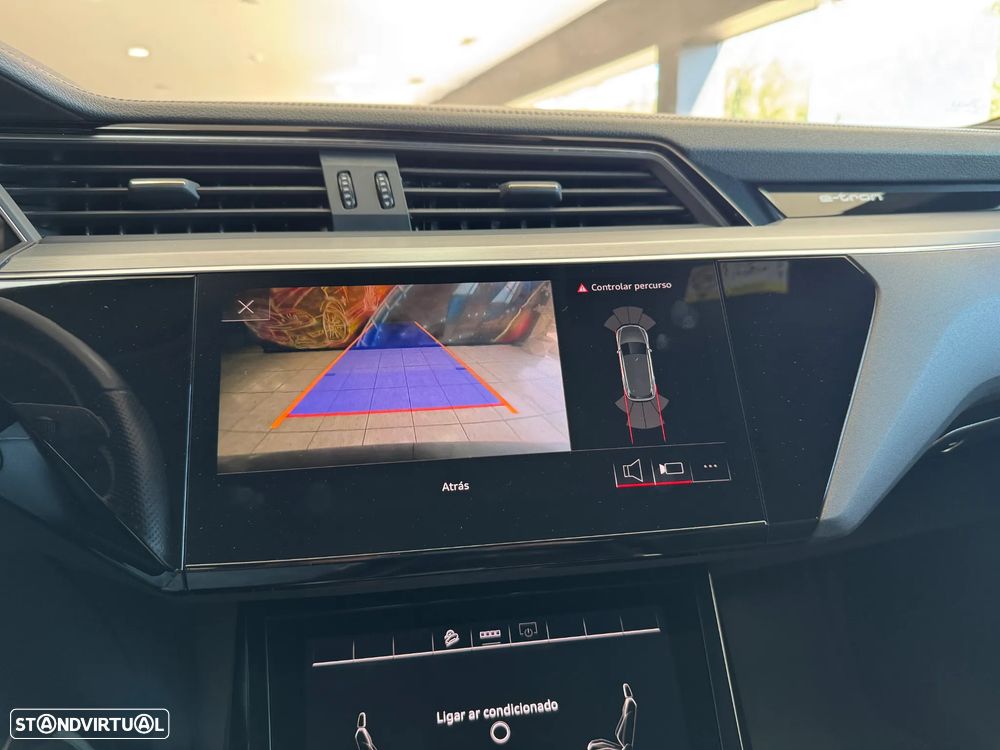 Audi e-tron 55 quattro S line - 15