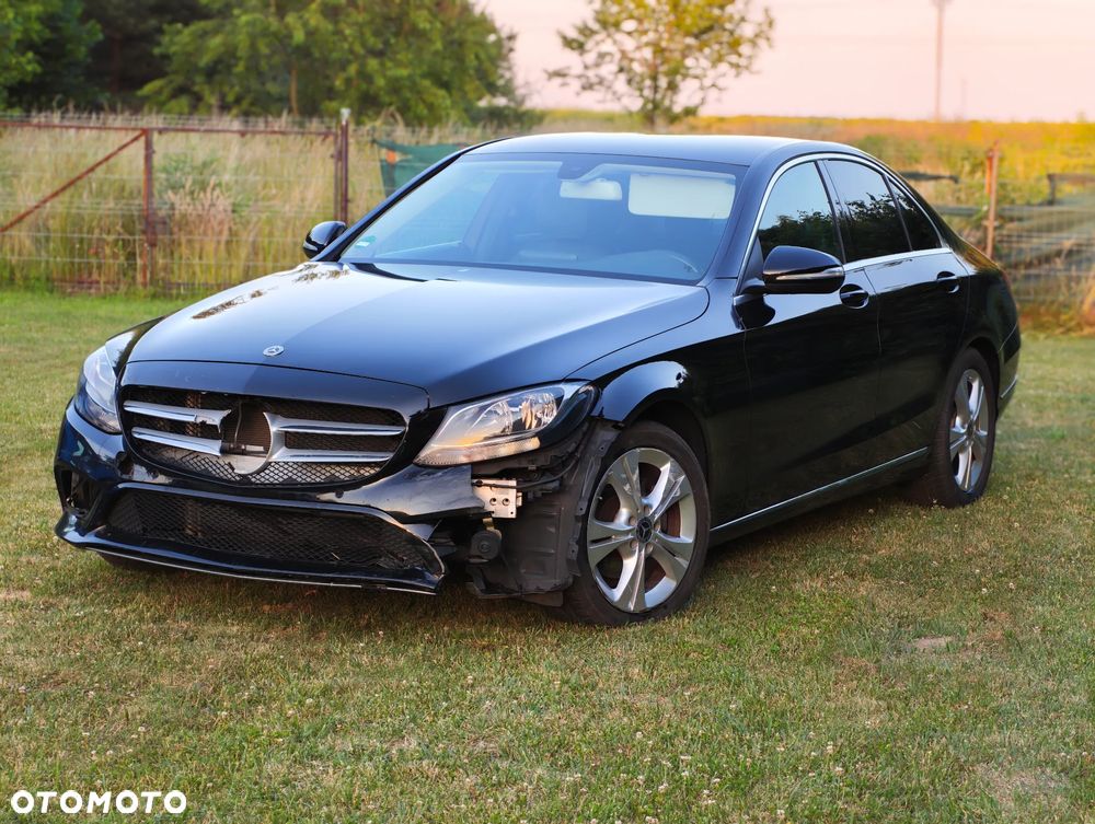 Mercedes-Benz Klasa C 180 7G-TRONIC - 20