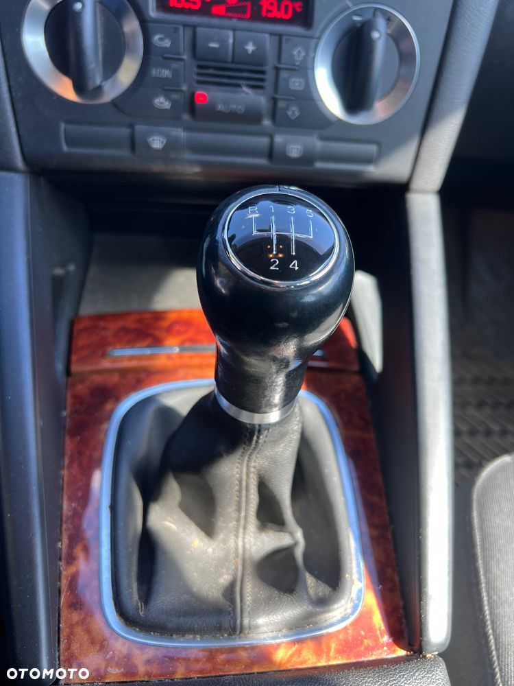 Audi A3 Sportback 1.9 TDI Attraction - 7