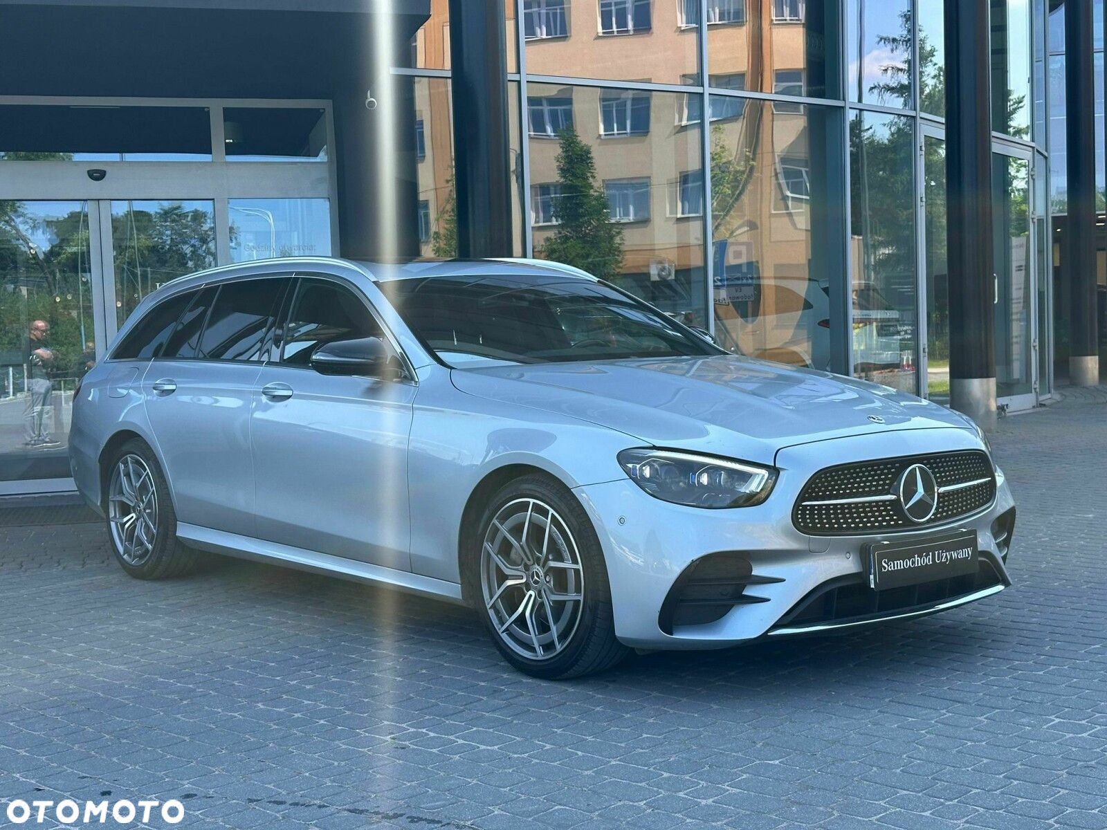 Mercedes-Benz Klasa E - 2