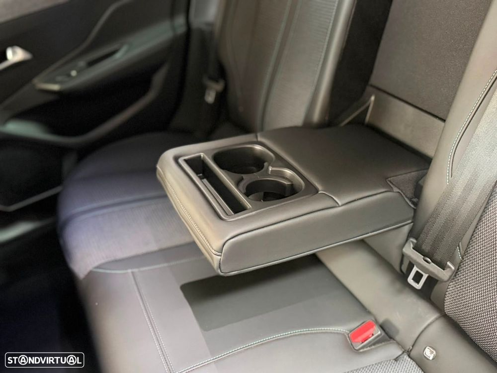 Peugeot 308 SW - 15