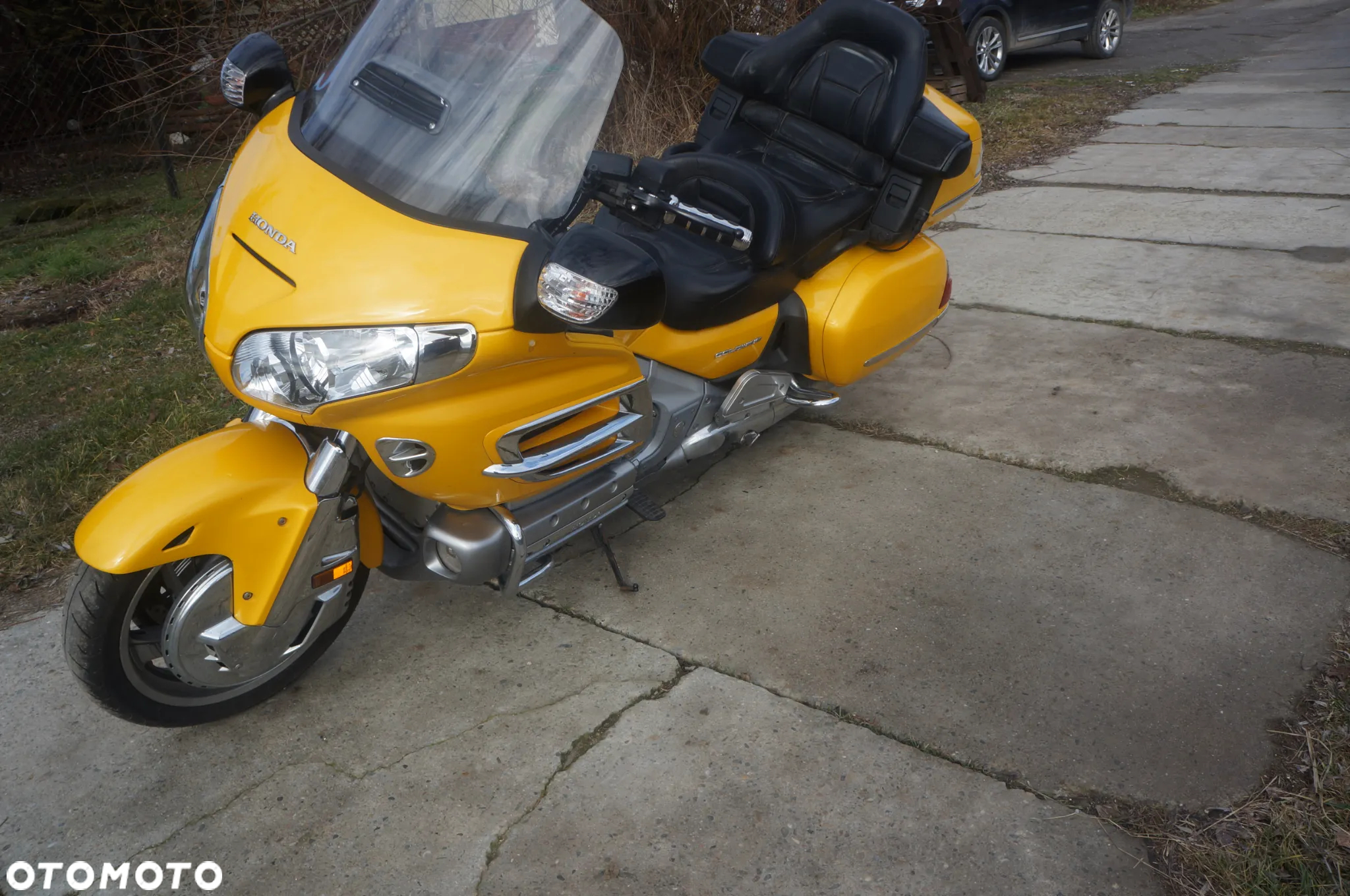Honda GL - 4