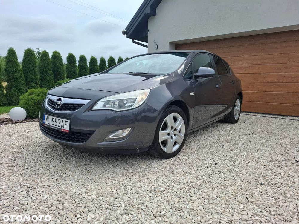 Opel Astra 1.4 Turbo - 8