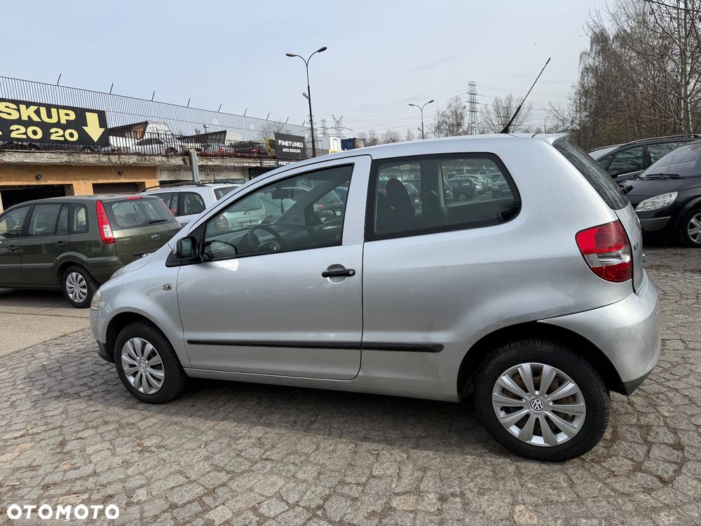 Volkswagen Fox - 11