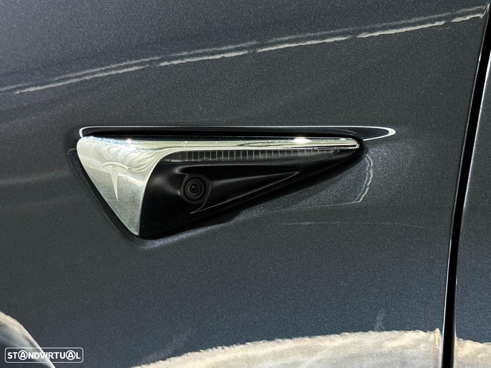 Tesla Model 3 Long-Range Dual Motor AWD - 48