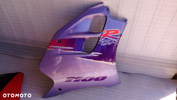 SUZUKI GSXR 1100 OWIEWKA BOK BOCZEK