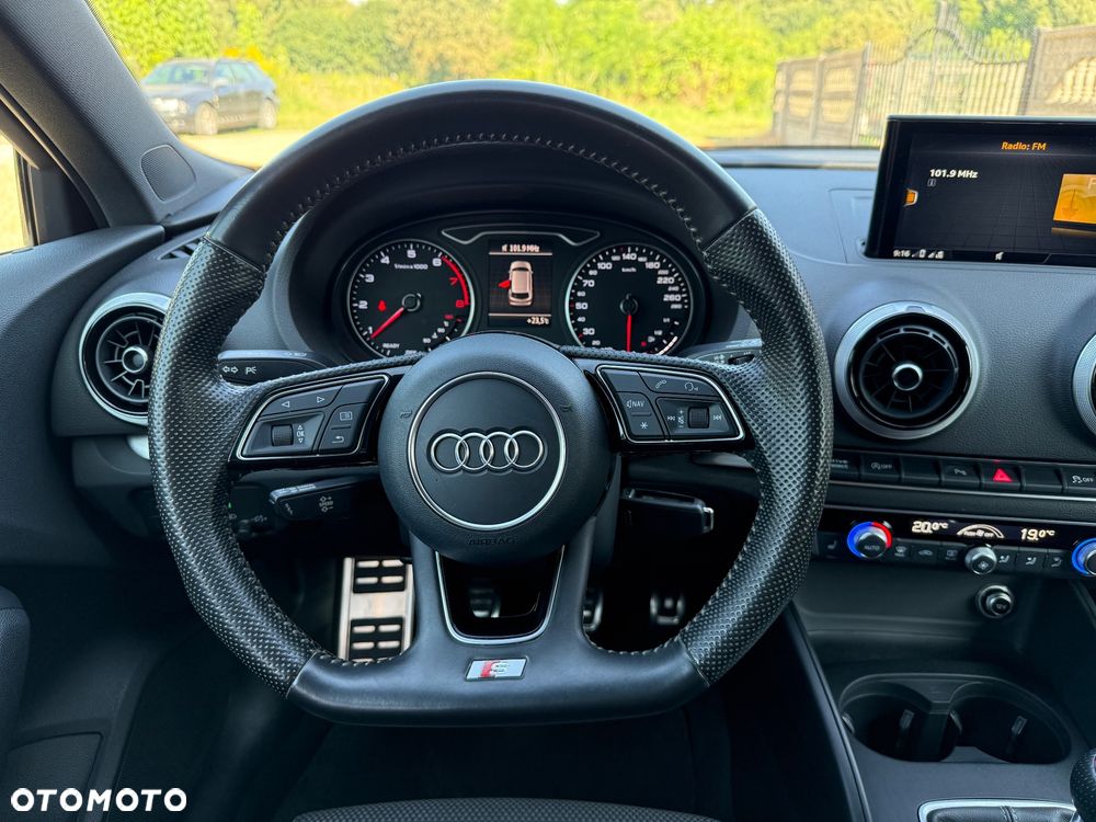 Audi A3 1.4 TFSI cylinder on demand ultra S line Sportpaket - 14