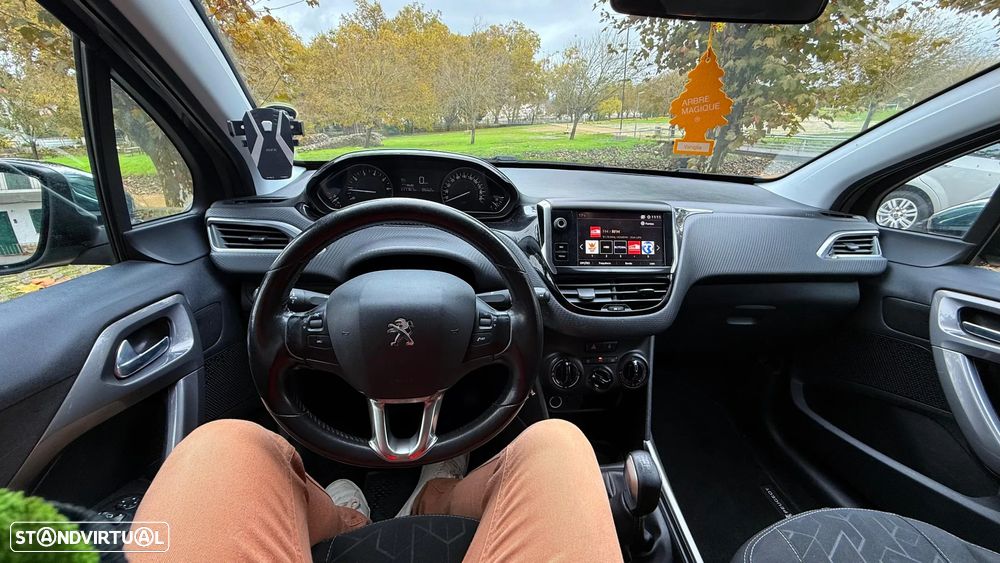 Peugeot 2008 PureTech 82 Style - 10