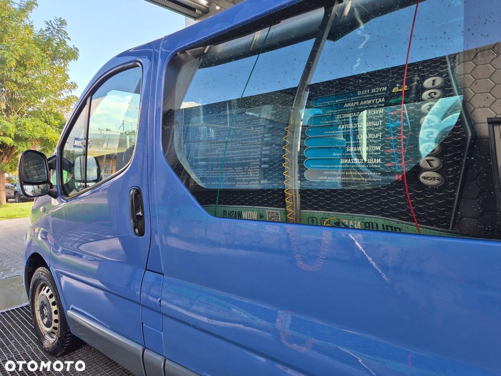 Renault Trafic - 8