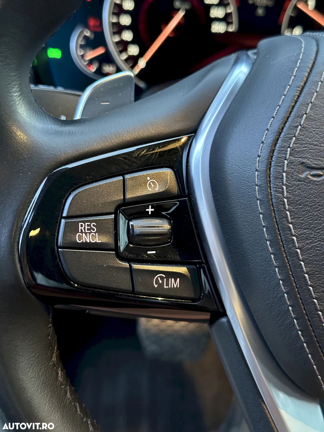 BMW Seria 5 525d AT - 11