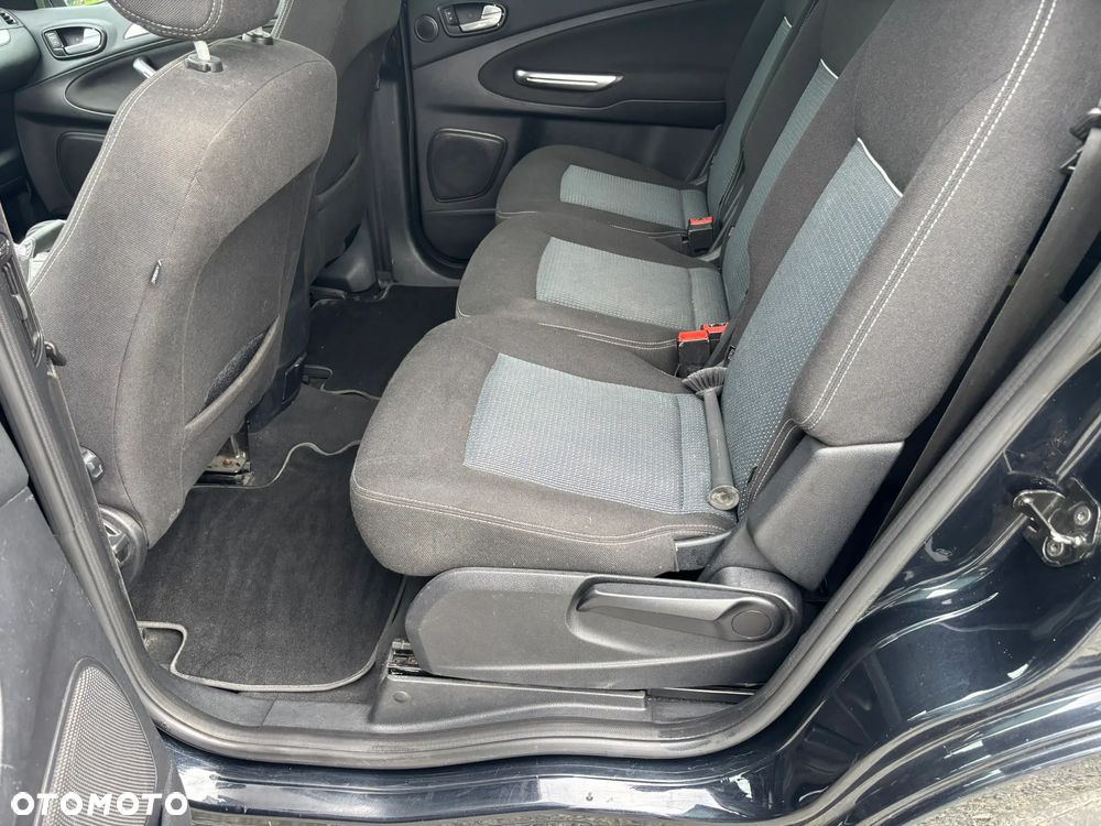 Ford S-Max 2.0 TDCi Trend - 15