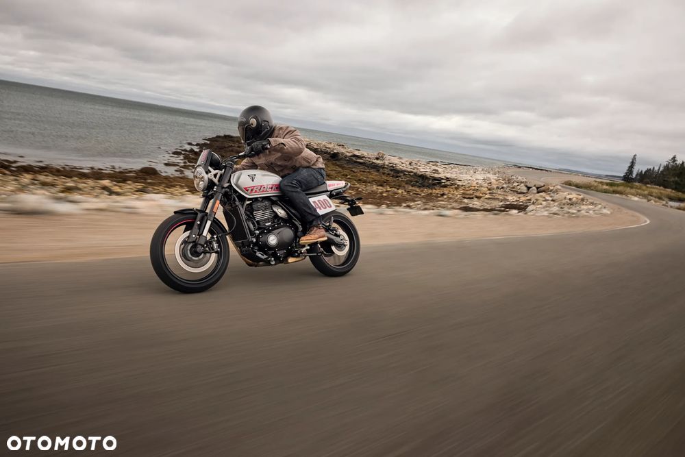 Triumph Speed Twin - 14