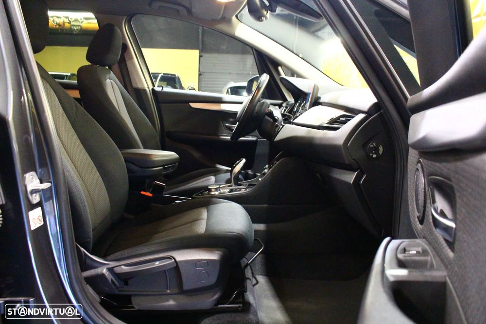 BMW 216 Gran Tourer d 7L Line Sport Auto - 12