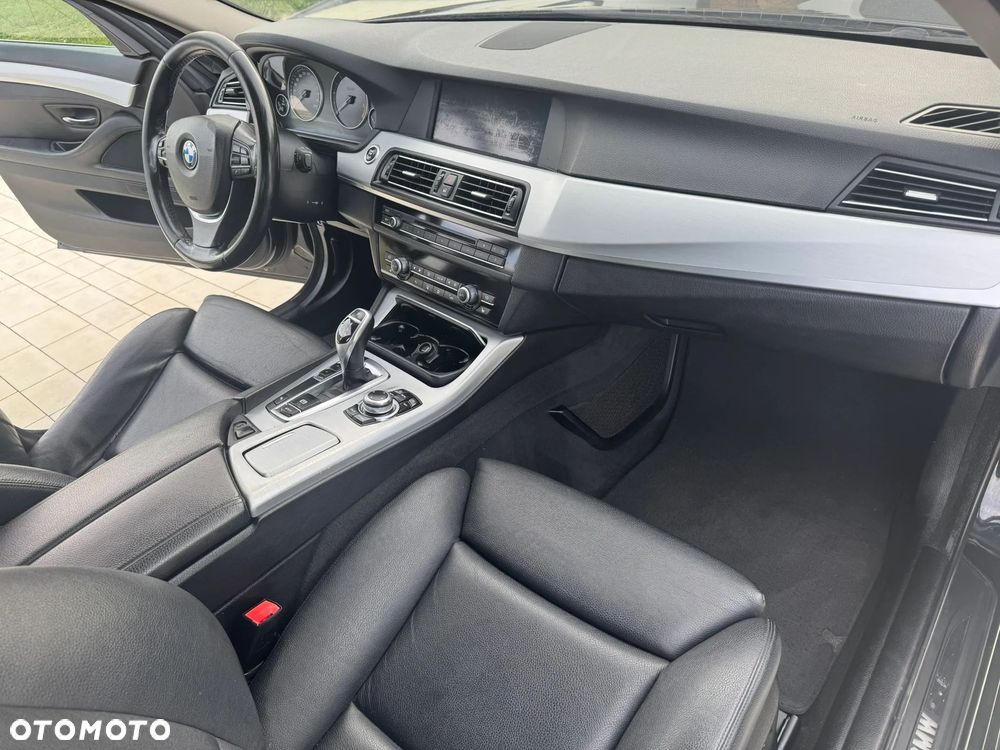 BMW Seria 5 530d - 12