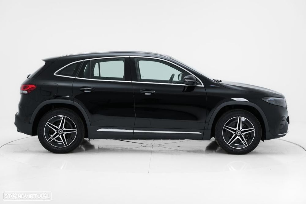 Mercedes-Benz EQA 250 AMG Line - 2
