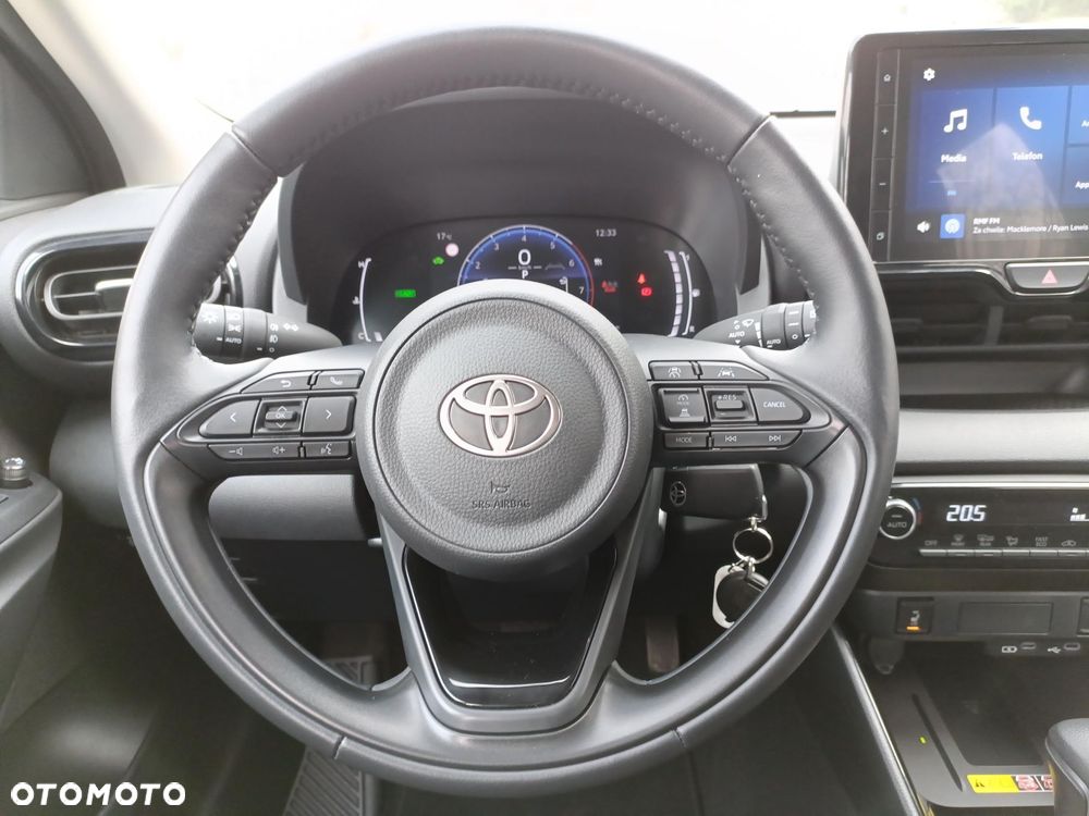 Toyota Yaris Hybrid 1.5 Style - 16