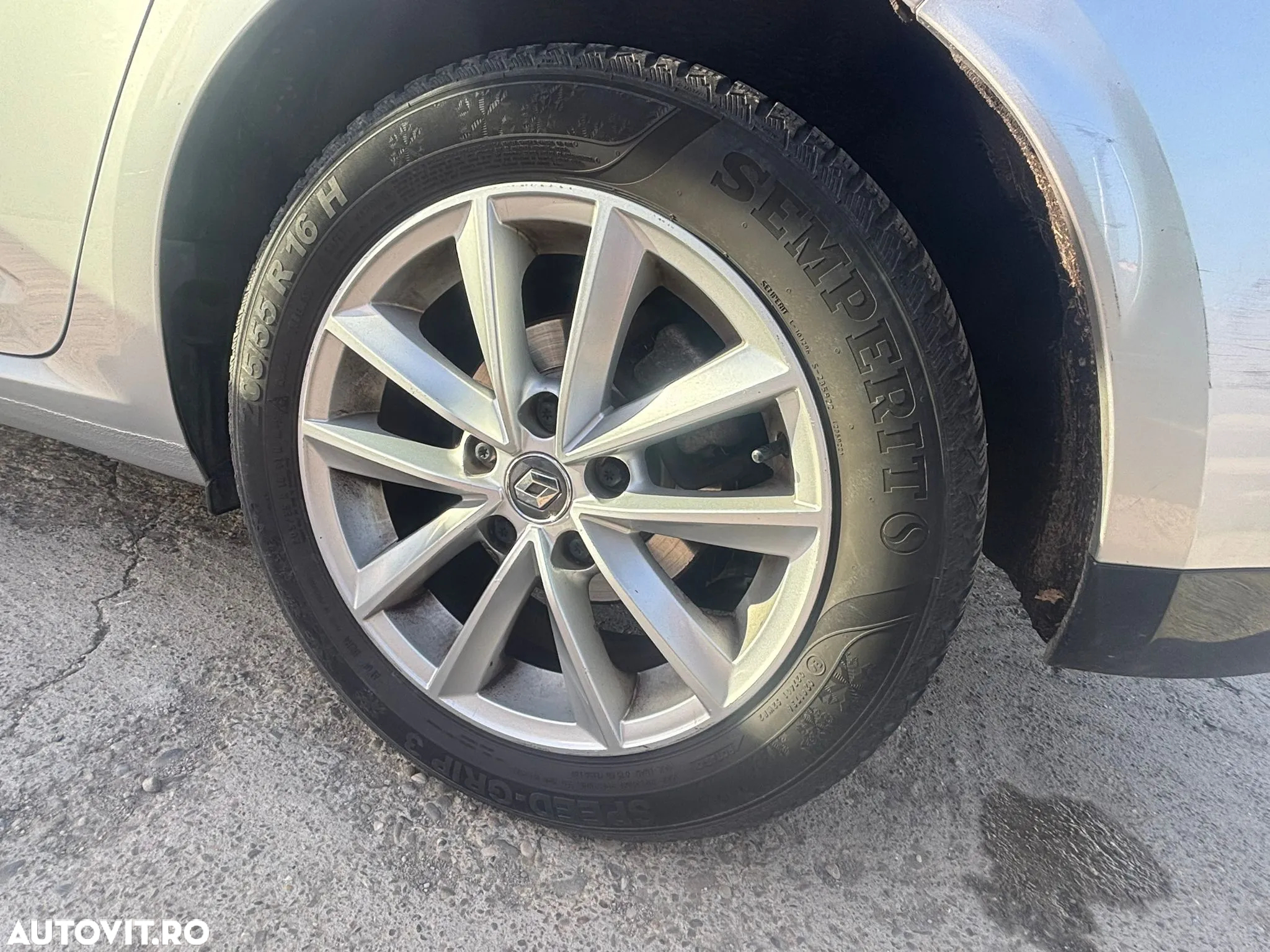 Renault Megane Estate 1.5 dCI Intens - 24