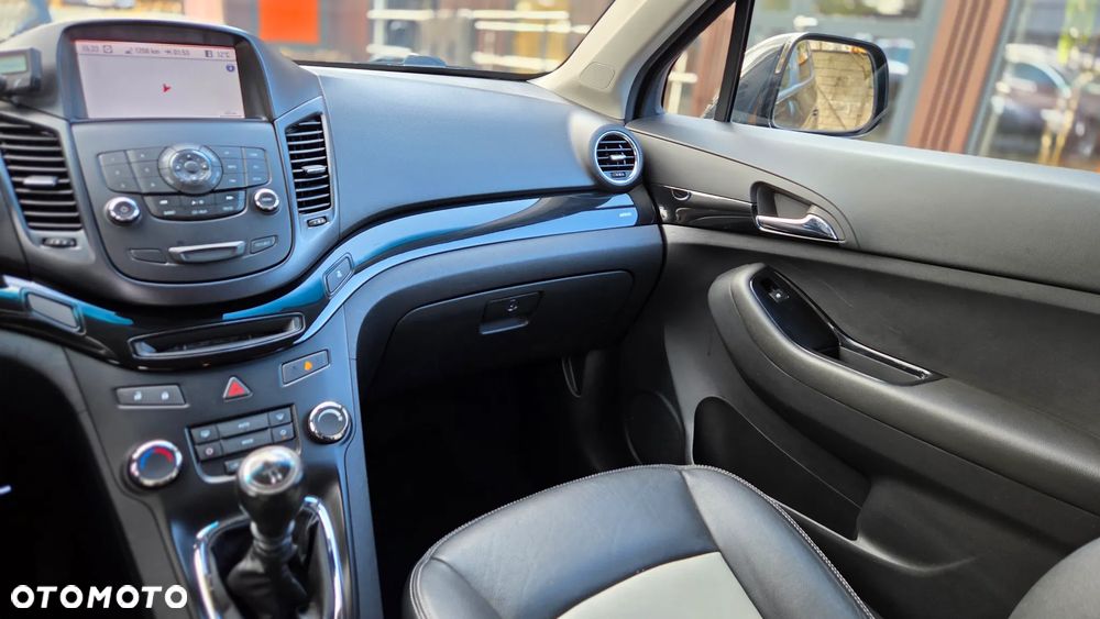Chevrolet Orlando 1.8 LTZ - 26