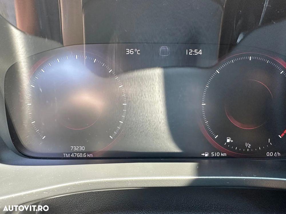 Volvo XC 40 D4 AWD Geartronic Inscription - 9