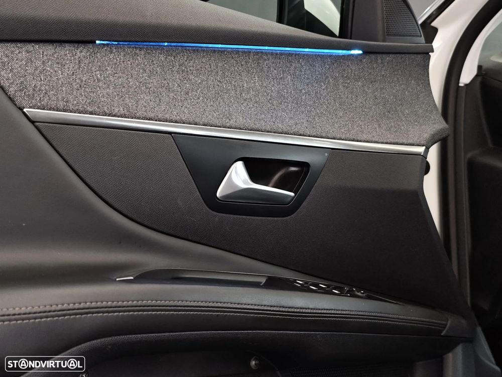 Peugeot 3008 PureTech 130 Stop & Start Allure - 24