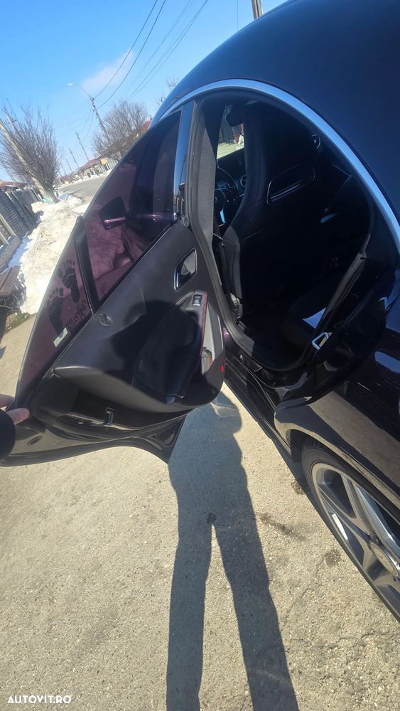 Mercedes-Benz CLA - 10