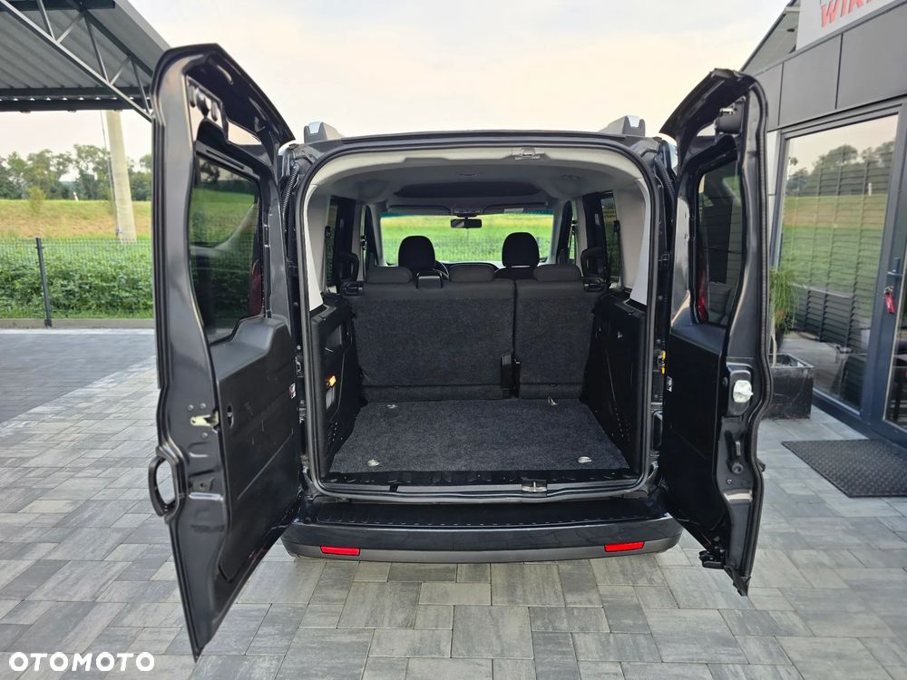 Fiat Doblo 1.4 16V Active - 34