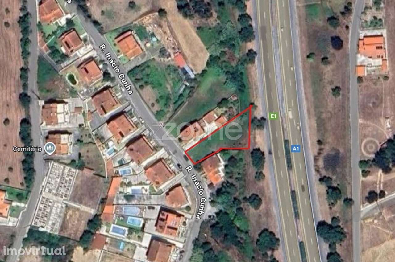 Oportunidade Única para Construção em Localização Estratégica - Grande imagem: 2/19