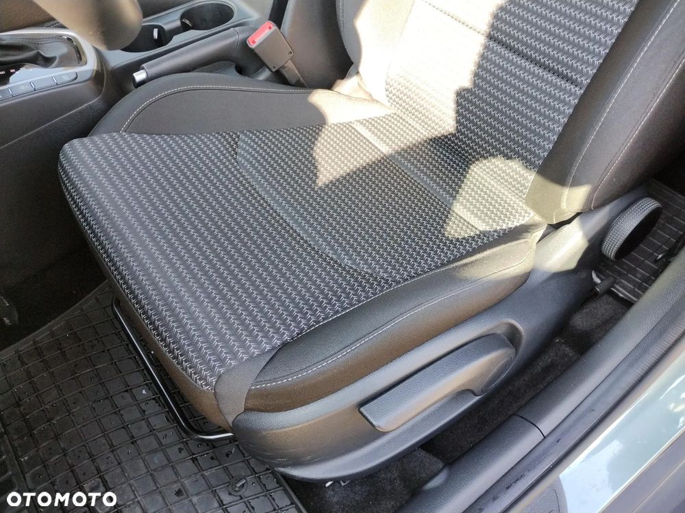 Kia XCeed 1.5 T-GDI M DCT - 13