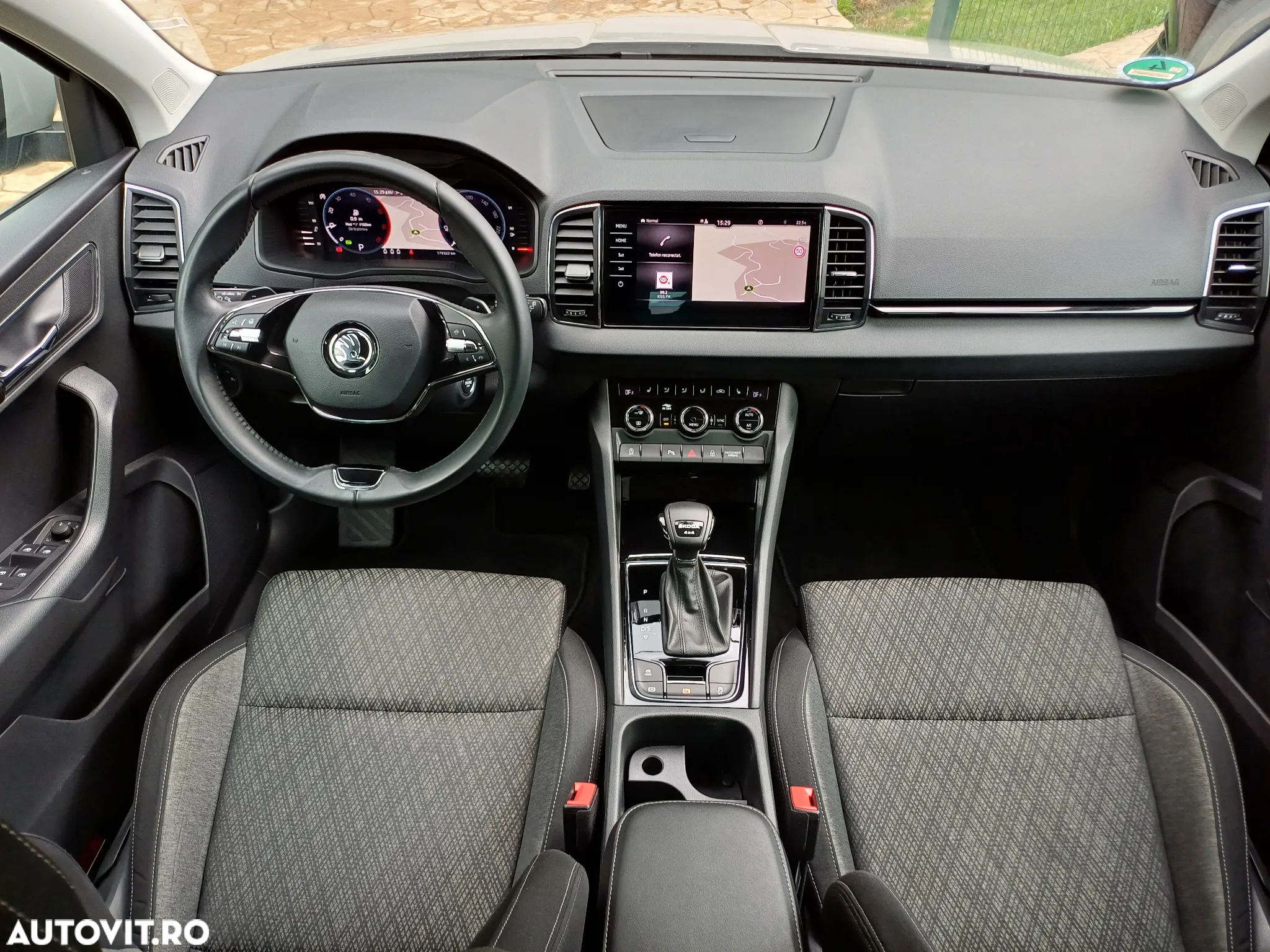 Skoda Karoq 2.0 TDI 4X4 DSG Drive - 5