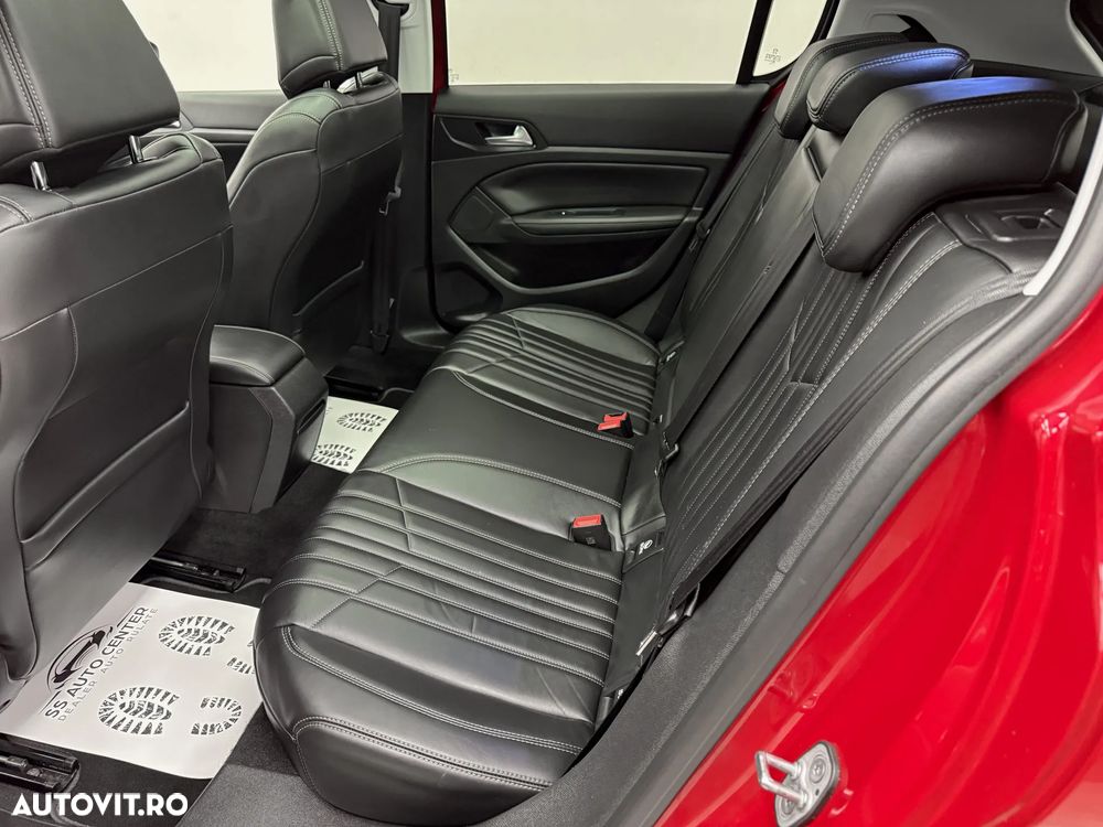 Peugeot 308 ver-1-2l-puretech-130-s-s-eat8-allure - 19