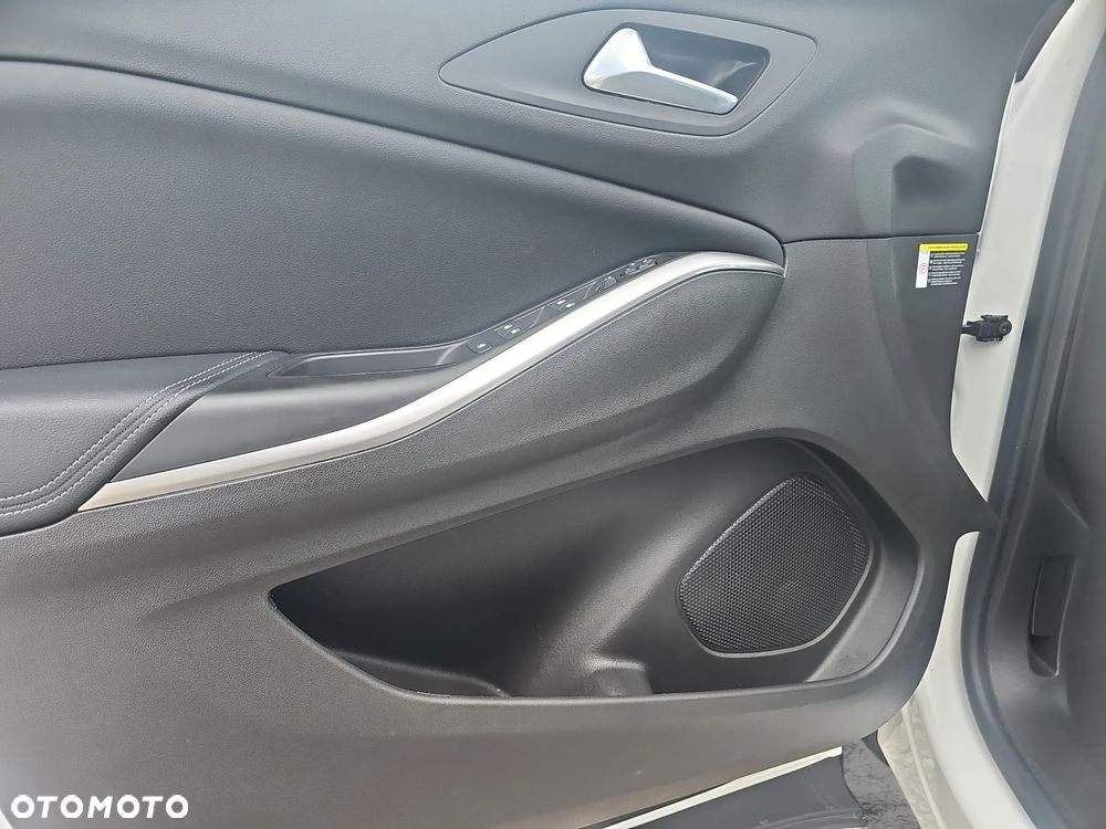 Opel Grandland X - 21